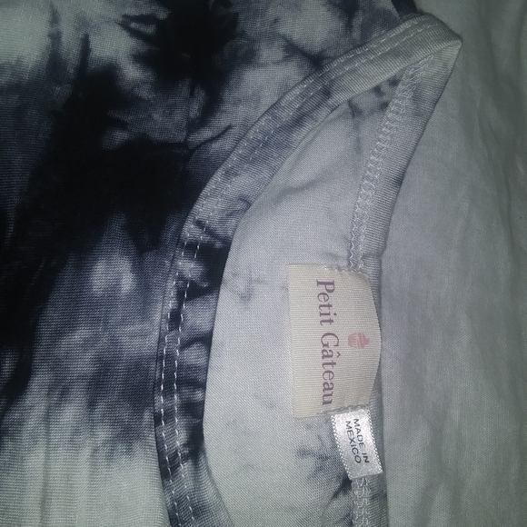 Black/white tie dye sleeveless top - Picture 5 of 6